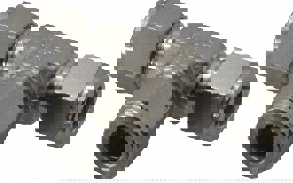 Compression Tube Union: Compression x Compression x Compression